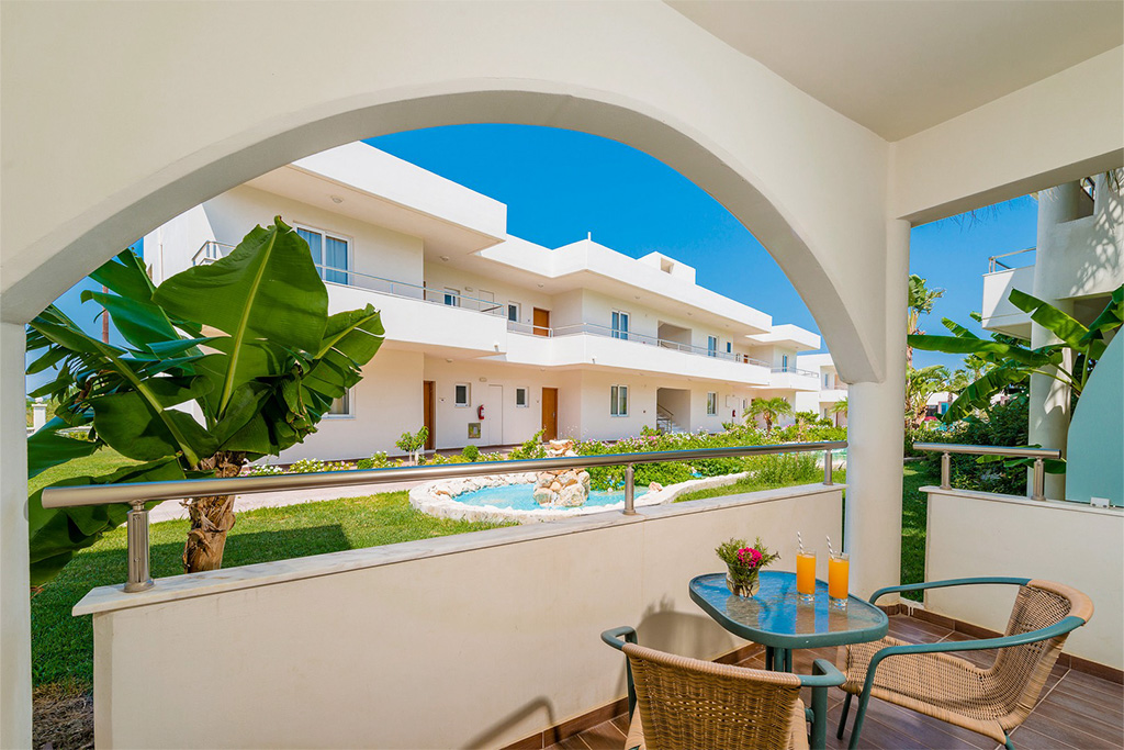 Hôtel COOEE Afandou Bay Resort Suites 5*, Séjour Grèce & ses îles, Rhodes par Ôvoyages Hôtel COOEE Afandou Bay Resort Suites 5*, Séjour Grèce & ses îles, Rhodes par Ôvoyages