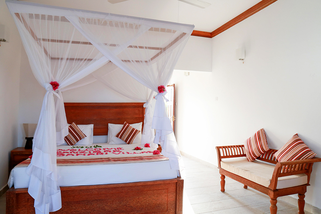 Hôtel Zanzibar Bahari Villas 4* + Safari 1 nuit, Combiné Tanzanie, Zanzibar par Ôvoyages Hôtel Zanzibar Bahari Villas 4* + Safari 1 nuit, Combiné Tanzanie, Zanzibar par Ôvoyages