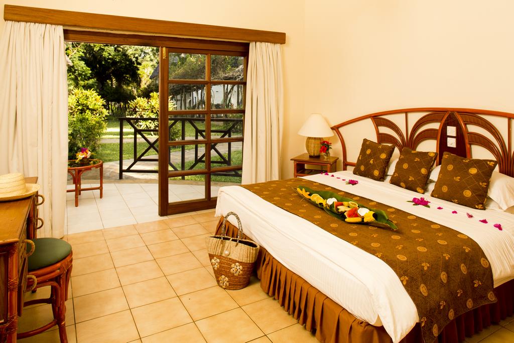 Hôtel Neptune Village Beach Resort & Spa 4* + Safari 3 nuits, Séjour Kenya par Ôvoyages Hôtel Neptune Village Beach Resort & Spa 4* + Safari 3 nuits, Séjour Kenya par Ôvoyages