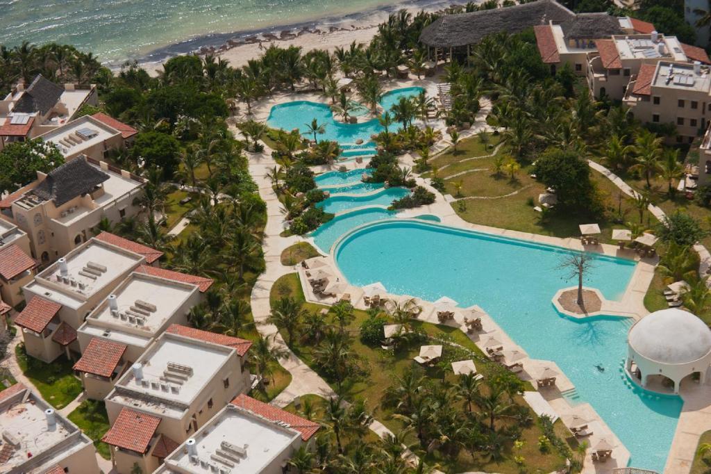 Hôtel Swahili Beach Resort 5* + Safari 3 nuits, Séjour Kenya par Ôvoyages