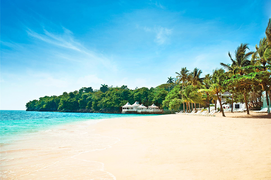 Combiné Nature, plages et romance : Couples Tower Isle 5* Adult Only + 18 & Couples Negril 5* Adult
