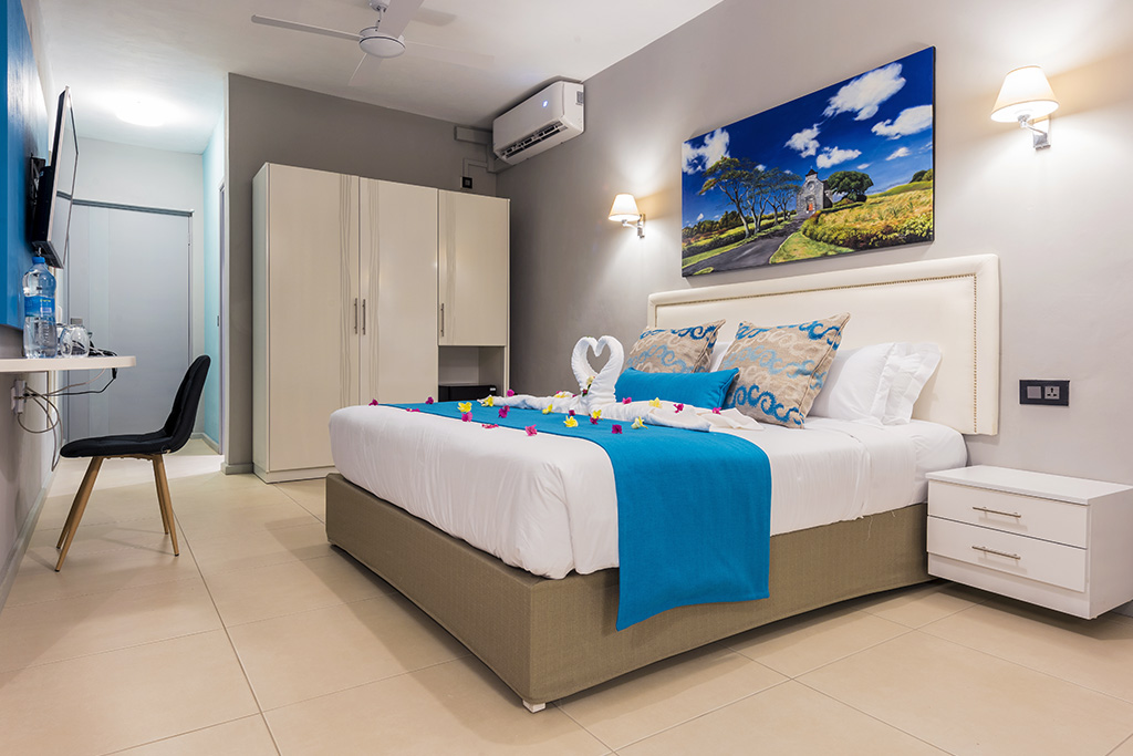 Combiné Azur Paradise 3* Adult Only + 15 & Gosun Beach Hotel 3*, Séjour Île Maurice par Ôvoyages