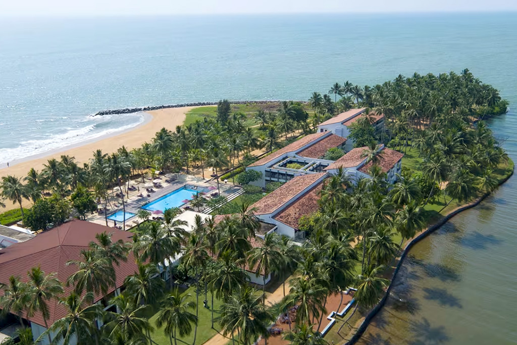Combiné Balade Sri Lankaise en privatif 4* & Ôclub Zen Avani Kalutara 4* Sup., Circuit Sri Lanka par Ôvoyages Combiné Balade Sri Lankaise en privatif 4* & Ôclub Zen Avani Kalutara 4* Sup., Circuit Sri Lanka par Ôvoyages