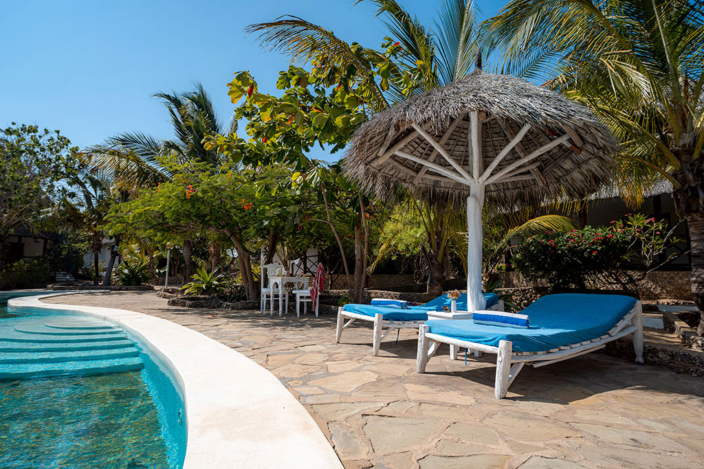 Exploreans Malaika Villas & Beach Club 3*