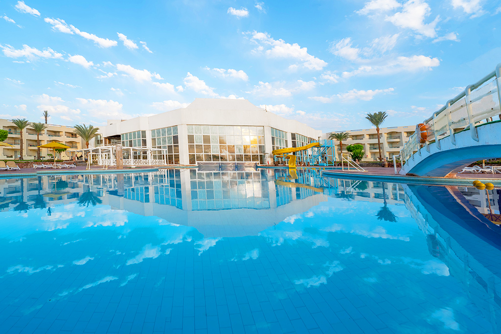 Aurora Oriental Resort 5*