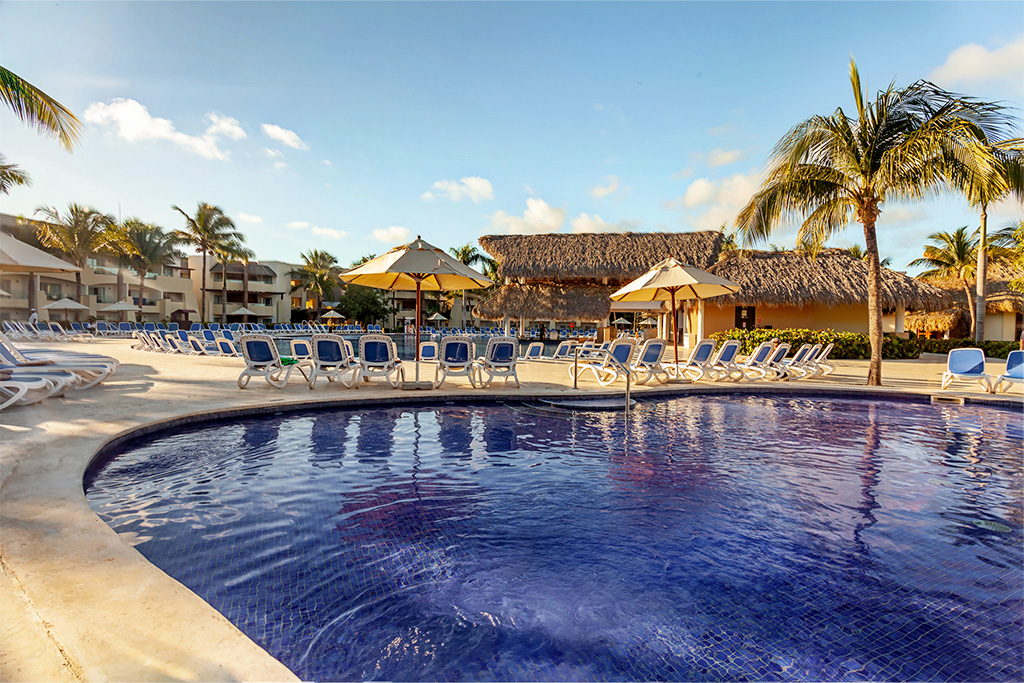 Combiné Hodelpa de Ovando et Oclub Experience Royalton Splash Punta Cana, Séjour République Dominicaine par Ôvoyages