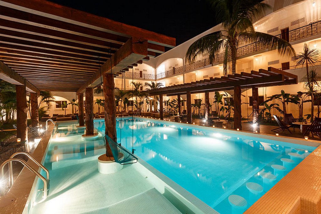 Combiné HM Playa del Carmen 4* & Cristalino Lagoon Front Hotel 5* Adult Only, Combiné Mexique par Ôvoyages