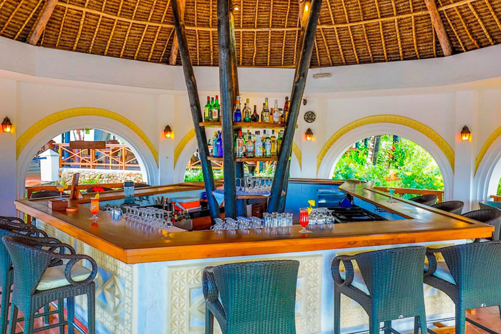 Combiné Royal Zanzibar Beach Resort 5* + Safari 2 nuits dans la réserve de Selous, Combiné Tanzanie par Ôvoyages