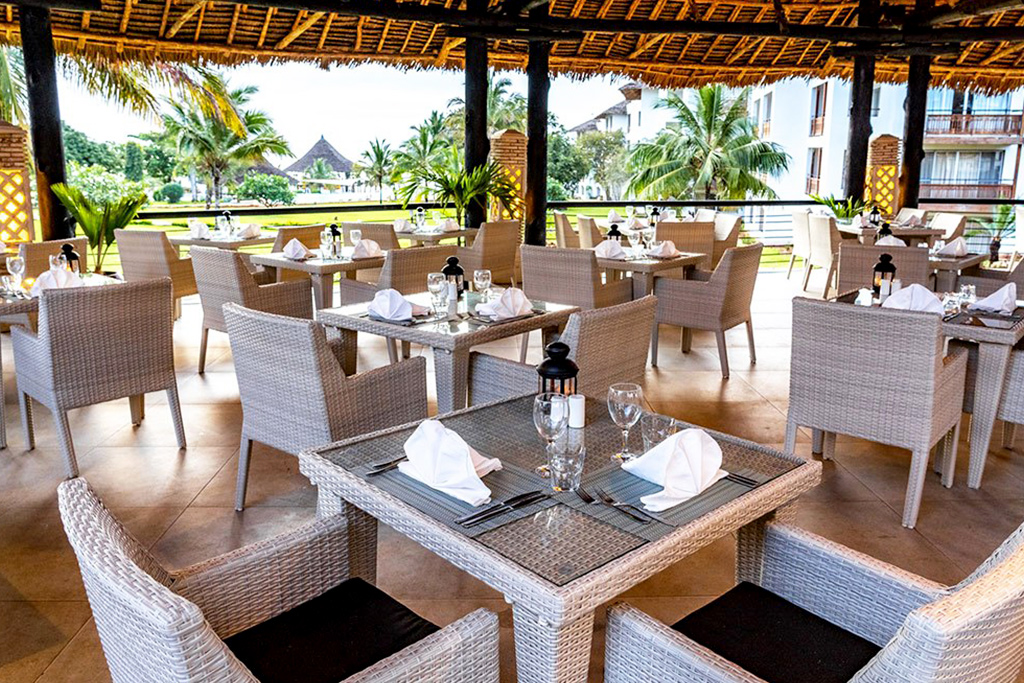 Combiné Royal Zanzibar Beach Resort 5* + Safari 2 nuits dans la réserve de Selous, Combiné Tanzanie par Ôvoyages