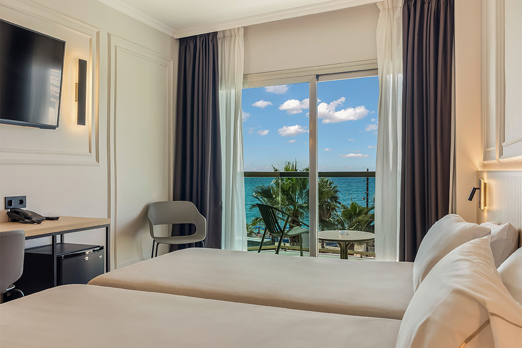 Hôtel Miramar Lloret 4*