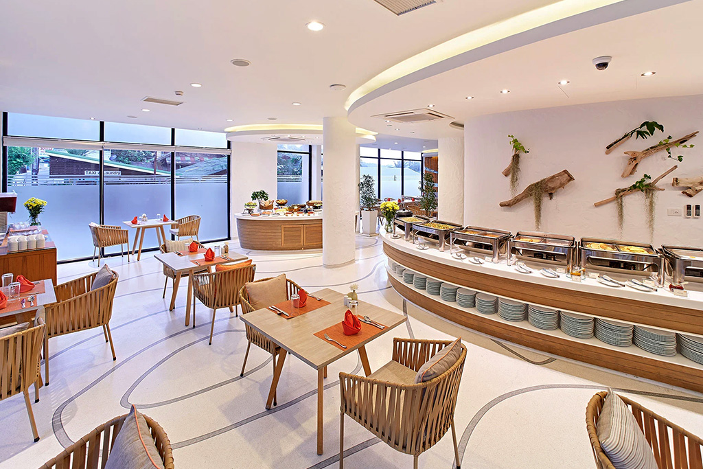 Bandara Beach Resort Phuket 4* by Ôvoyages
