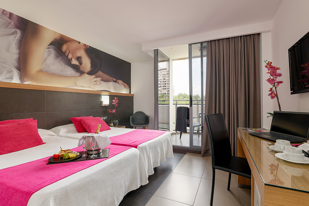 Hôtel Flash Benidorm 4* Adult Only +16, Séjour Espagne & ses îles, Espagne continentale, Costa Blanca par Ôvoyages Hôtel Flash Benidorm 4* Adult Only +16, Séjour Espagne & ses îles, Espagne continentale, Costa Blanca par Ôvoyages
