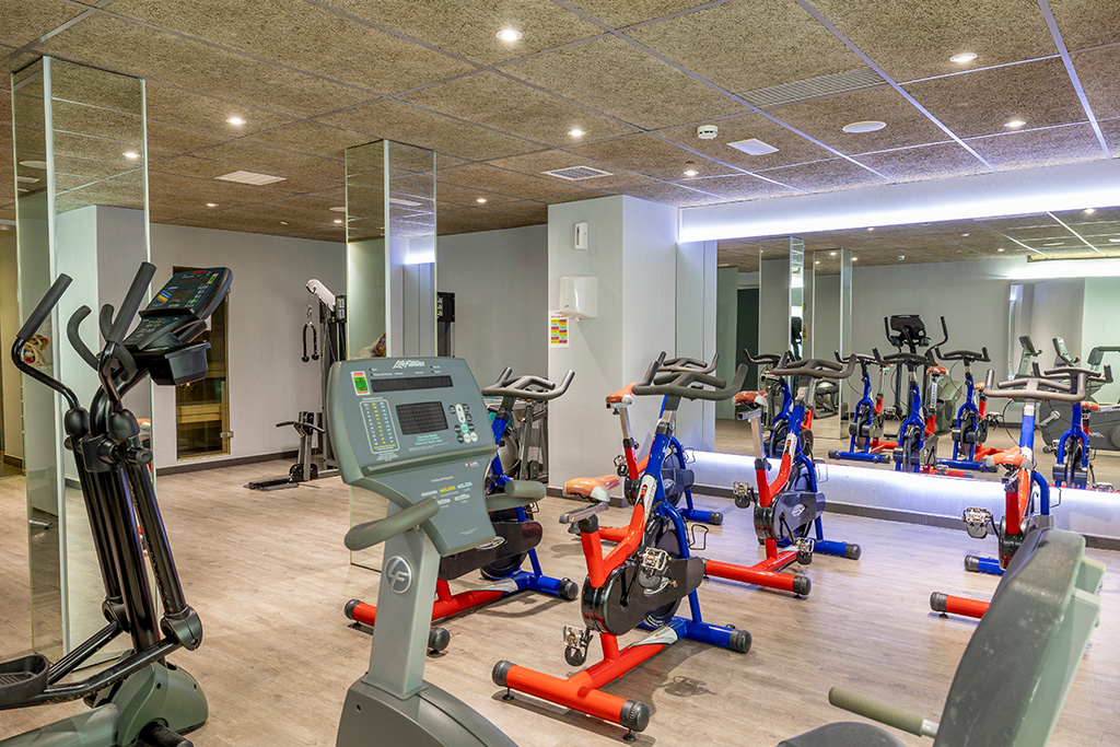 Hôtel Flash Benidorm 4* Adult Only +16, Séjour Espagne & ses îles, Espagne continentale, Costa Blanca par Ôvoyages Hôtel Flash Benidorm 4* Adult Only +16, Séjour Espagne & ses îles, Espagne continentale, Costa Blanca par Ôvoyages