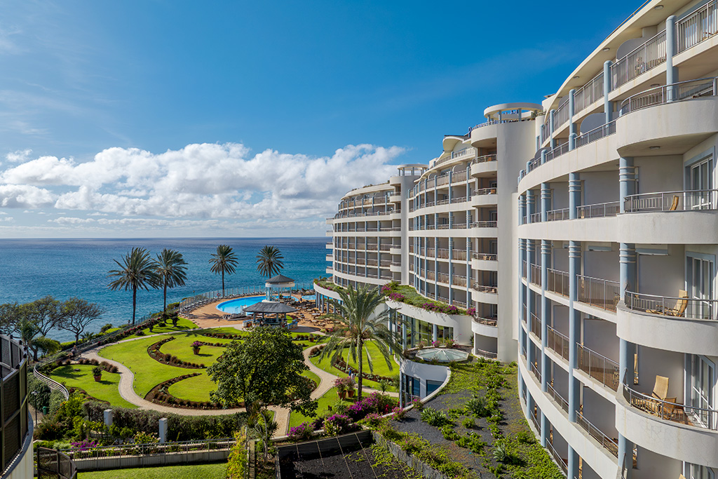 Pestana Grand Ocean 5* By Ôvoyages, Séjour Portugal, Madère, Île de Madère par Ôvoyages Pestana Grand Ocean 5* By Ôvoyages, Séjour Portugal, Madère, Île de Madère par Ôvoyages