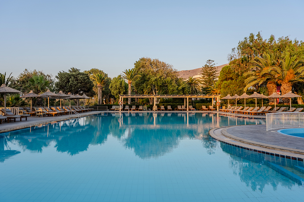 Ôclub Experience Apollonia Beach Resort & Spa 5*