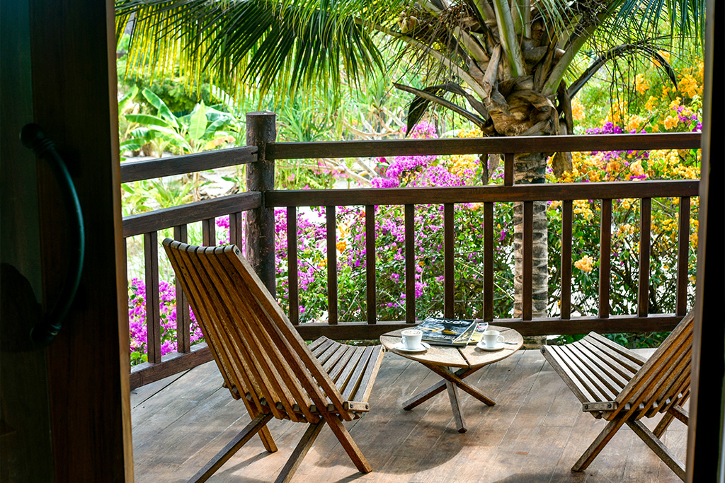 Ôcombiné Kena Beach Hotel 4* Sup & Safari 2 nuits dans le Selous en avion, Circuit Tanzanie, Zanzibar par Ôvoyages