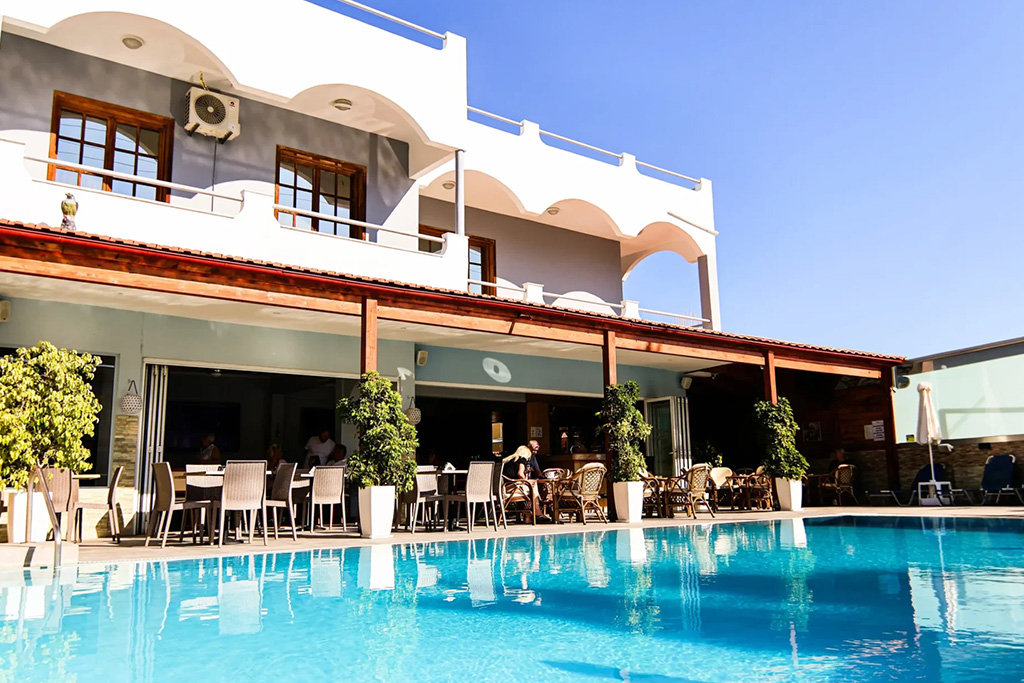 Esmeralda Hotel 3*