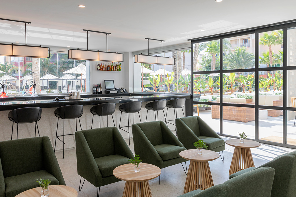 Hôtel HM Ayron Park 5* Adult Only +16, Séjour Espagne & ses îles, Baléares, Majorque par Ôvoyages Hôtel HM Ayron Park 5* Adult Only +16, Séjour Espagne & ses îles, Baléares, Majorque par Ôvoyages