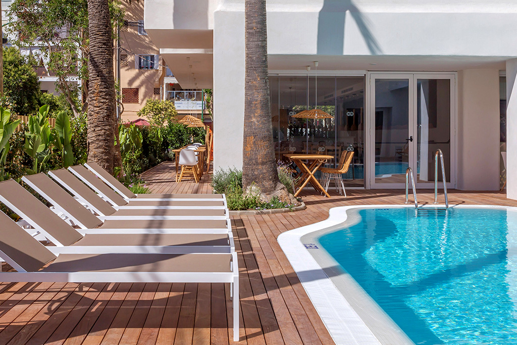 Hôtel HM Alma Beach 4* Adult Only +18, Séjour Espagne & ses îles, Baléares, Majorque par Ôvoyages