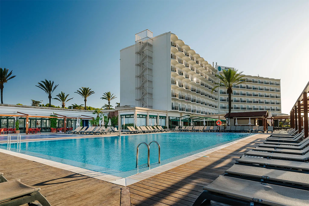 Image 1 du séjour Ôclub Experience Alua Illa de Menorca 4* à Minorque, Baléares