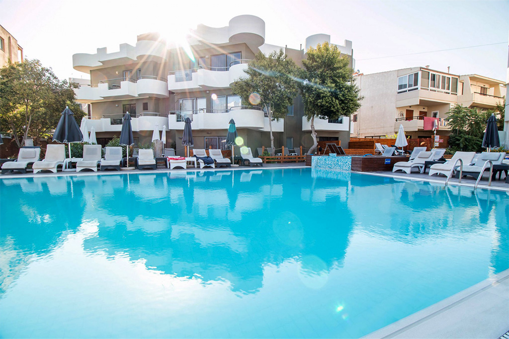 Sunny Days Hotel 4*