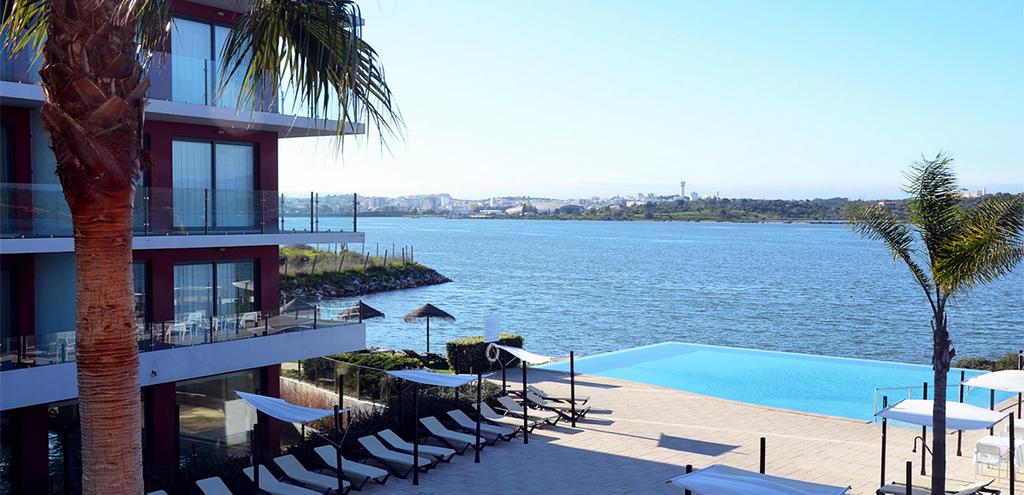 Agua Hotels Riverside 4*