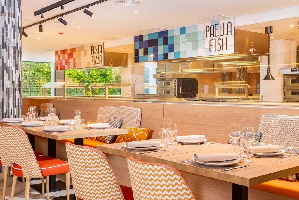 Hôtel L'Azure 4* Sup, Séjour Espagne & ses îles, Barcelone et sa région par Ôvoyages