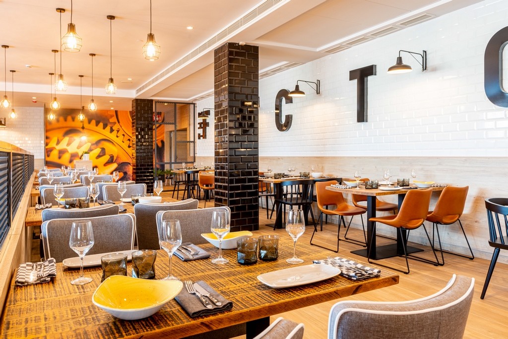 Hôtel L'Azure 4* Sup, Séjour Espagne & ses îles, Barcelone et sa région par Ôvoyages