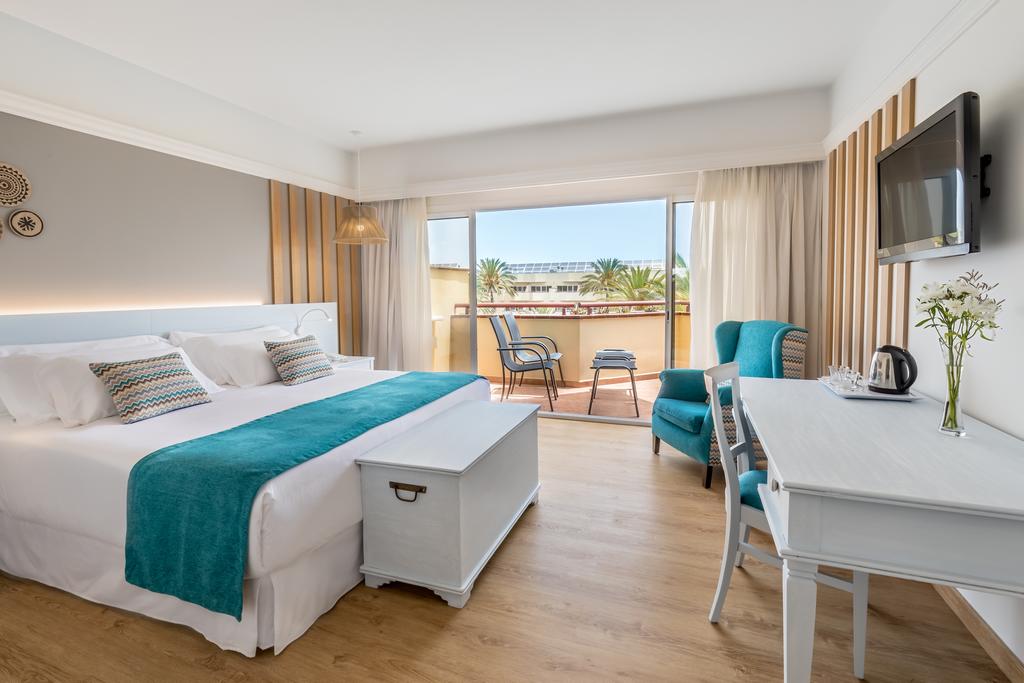 Hôtel Barceló Corralejo Bay 4* Adult Only +18, Séjour Espagne & ses îles, Canaries, Fuerteventura par Ôvoyages Hôtel Barceló Corralejo Bay 4* Adult Only +18, Séjour Espagne & ses îles, Canaries, Fuerteventura par Ôvoyages