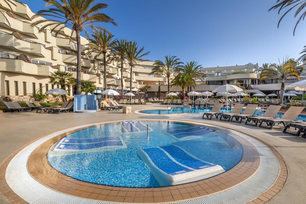 Hôtel Barceló Corralejo Bay 4* Adult Only +18, Séjour Espagne & ses îles, Canaries, Fuerteventura par Ôvoyages Hôtel Barceló Corralejo Bay 4* Adult Only +18, Séjour Espagne & ses îles, Canaries, Fuerteventura par Ôvoyages