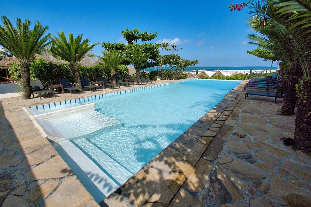 Hôtel Palumbo Waves Resort 4* + Safari 1 nuit en avion, Combiné Tanzanie, Zanzibar par Ôvoyages Hôtel Palumbo Waves Resort 4* + Safari 1 nuit en avion, Combiné Tanzanie, Zanzibar par Ôvoyages