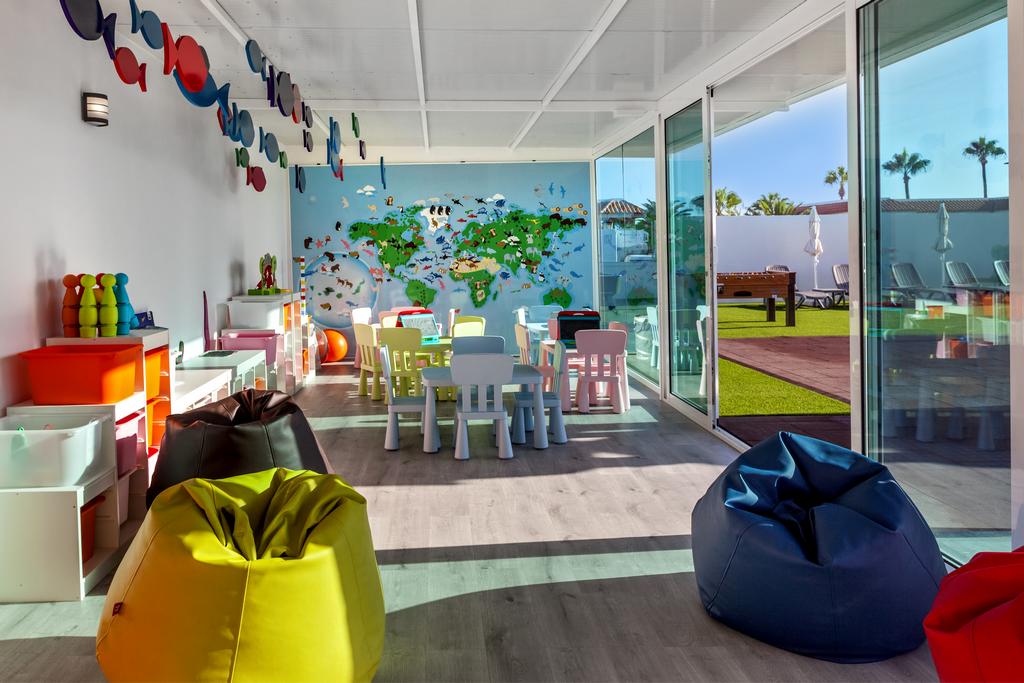 Barceló Corralejo Sands 4*, Séjour Espagne & ses îles, Canaries, Fuerteventura par Ôvoyages Barceló Corralejo Sands 4*, Séjour Espagne & ses îles, Canaries, Fuerteventura par Ôvoyages