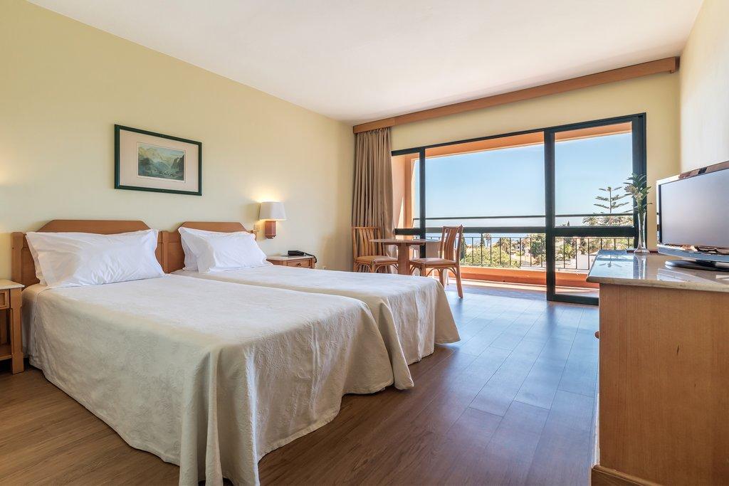 Dom Pedro Garajau Hôtel 3*+ Circuit Joyaux de Madère, Séjour Portugal, Madère, Île de Madère par Ôvoyages