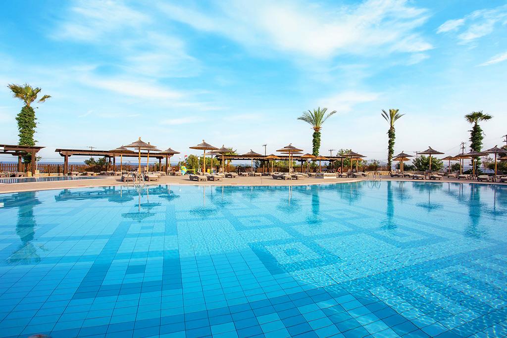 Grand Blue Hôtel 5*