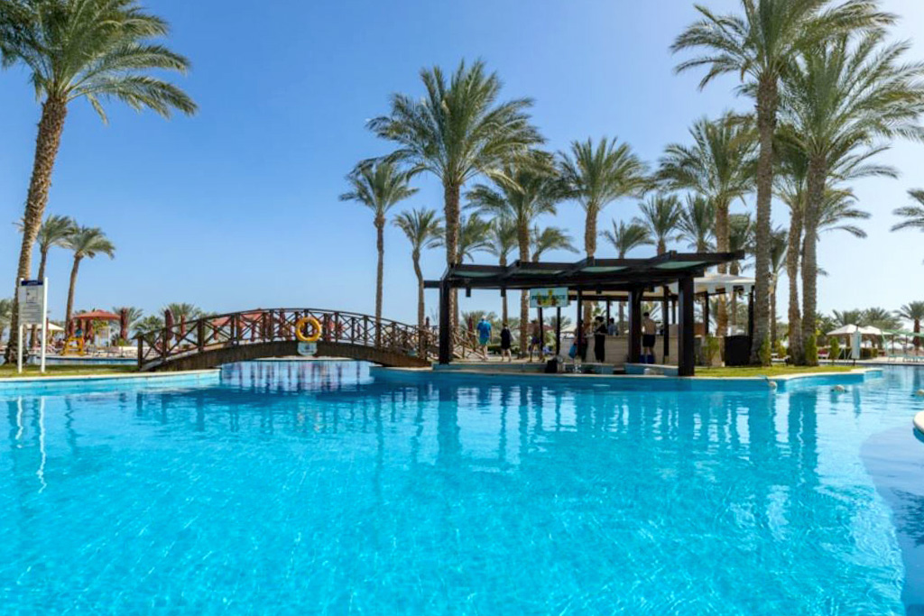 Grand Rotana Resort & Spa 5*