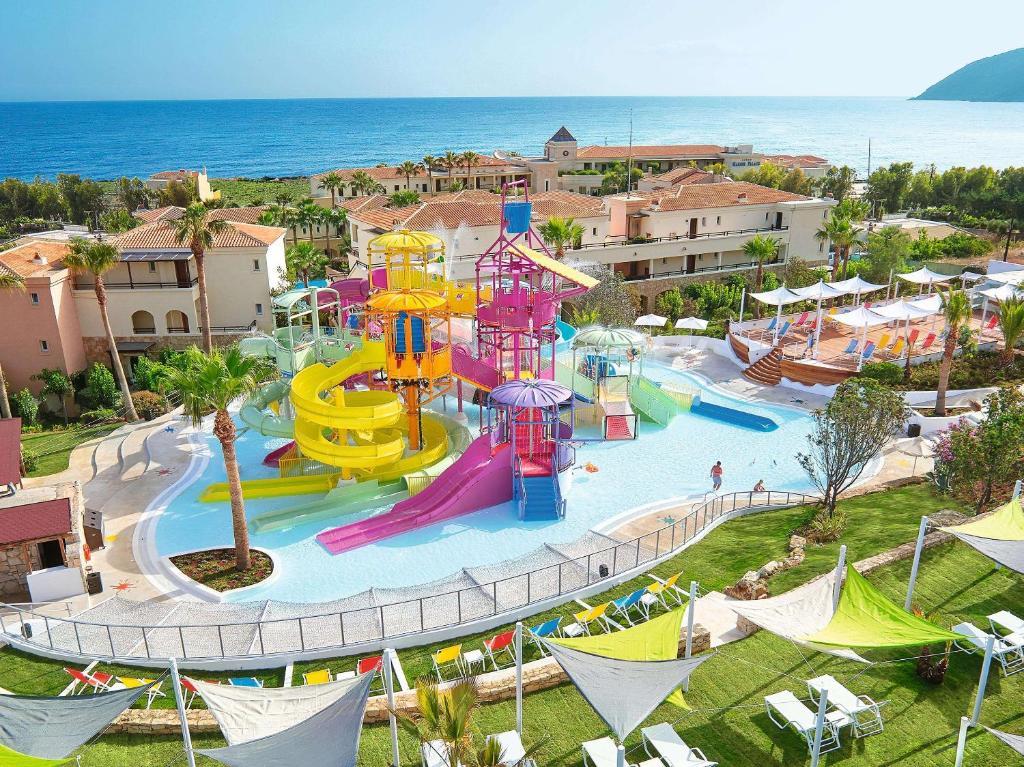 Grecotel Marine Palace & Aqua Park 4*