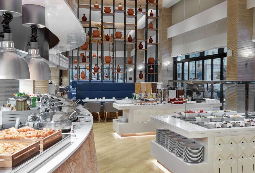 Hôtel Hilton Garden Inn Muscat Al Khuwair 4*, Séjour Oman par Ôvoyages