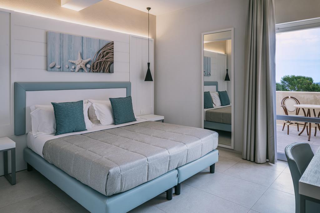 Hôtel Mangia's Pollina Resort 4*