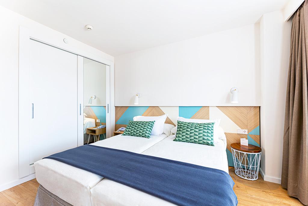 ESPAGNE | Majorque - JS Portocolom Suites 4*, Séjour Espagne & ses îles, Baléares, Majorque par Ôvoyages ESPAGNE | Majorque - JS Portocolom Suites 4*, Séjour Espagne & ses îles, Baléares, Majorque par Ôvoyages