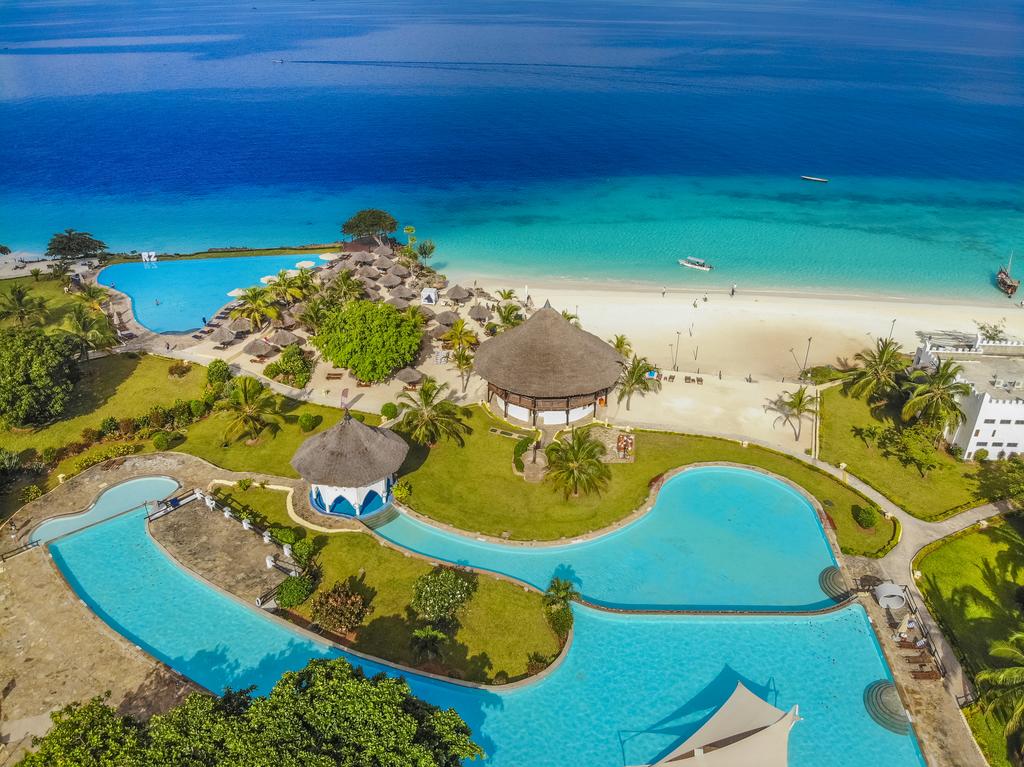Royal Zanzibar Beach Resort + Safari 2 nuits 5*