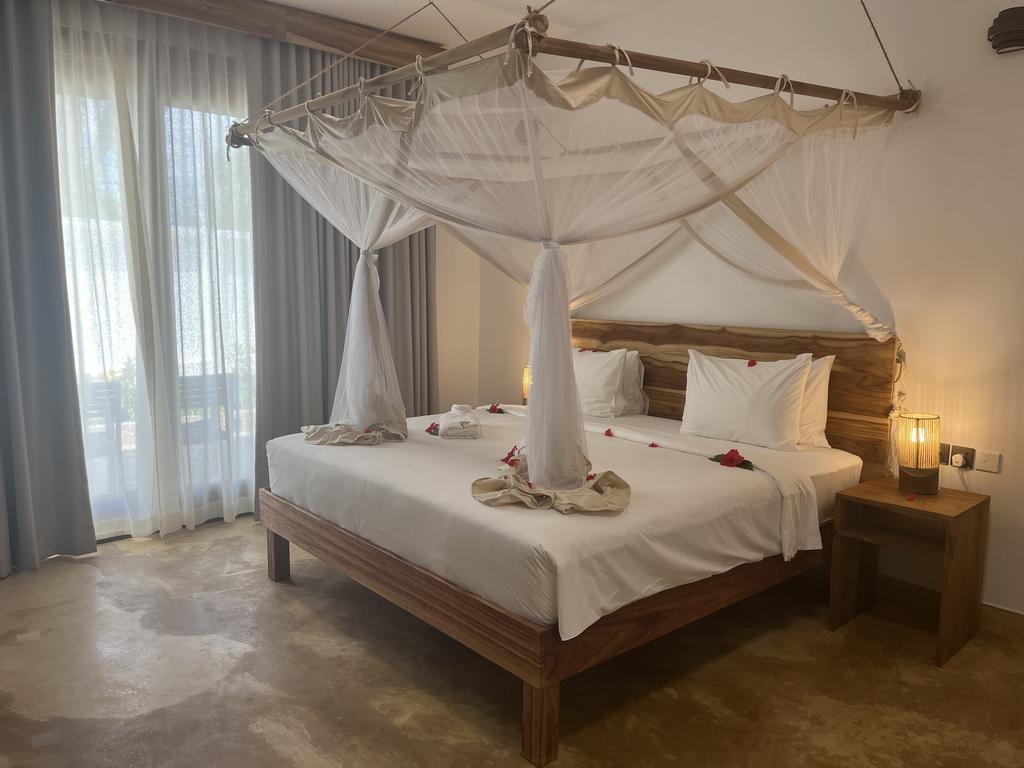 Ôclub Adult Only +16 SBH Monica Zanzibar 5* + Safari 1 nuit, Combiné Tanzanie, Zanzibar par Ôvoyages