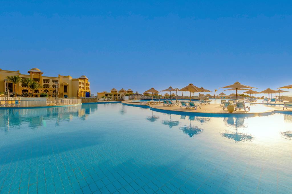 Serenity Alpha Beach 5*