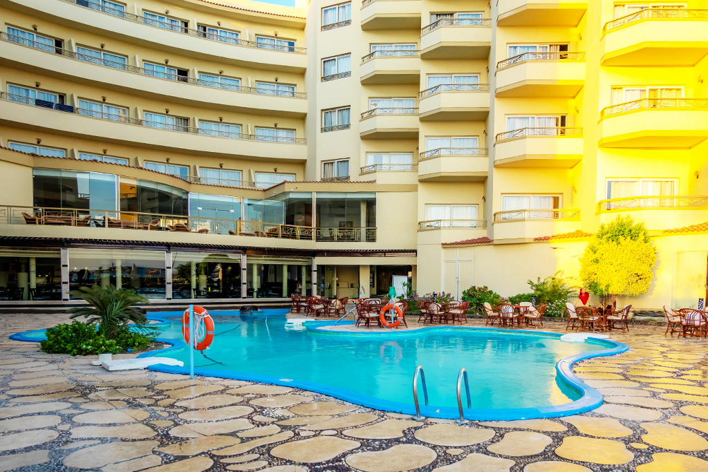 Smart club Magic Beach Hotel 4*