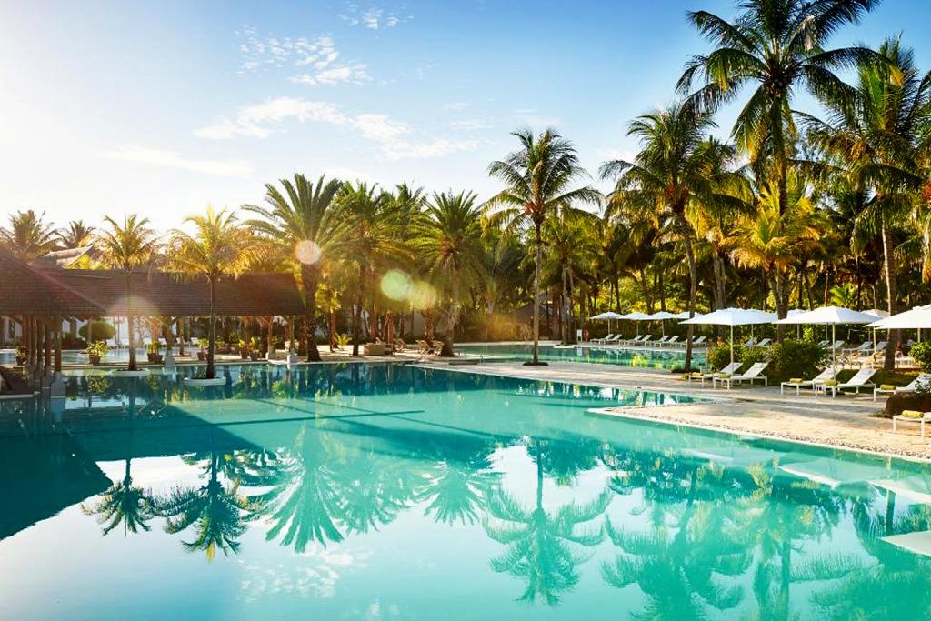 The Ravenala Attitude 4*