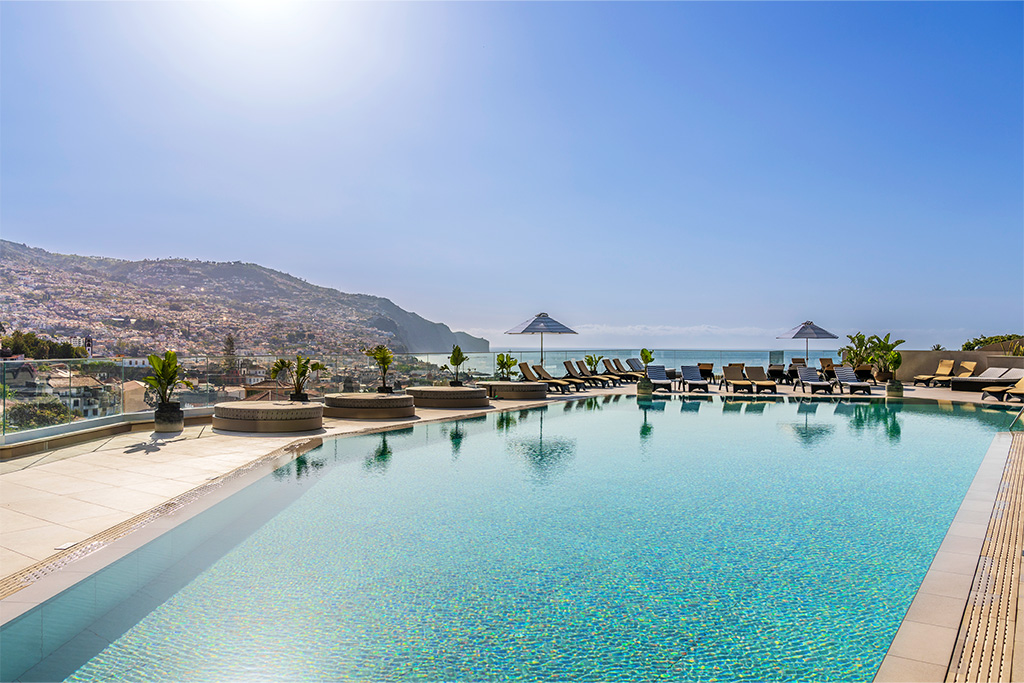 Hôtel The Views Baia 4* Adult Only +18, Séjour Portugal, Madère, Île de Madère par Ôvoyages Hôtel The Views Baia 4* Adult Only +18, Séjour Portugal, Madère, Île de Madère par Ôvoyages