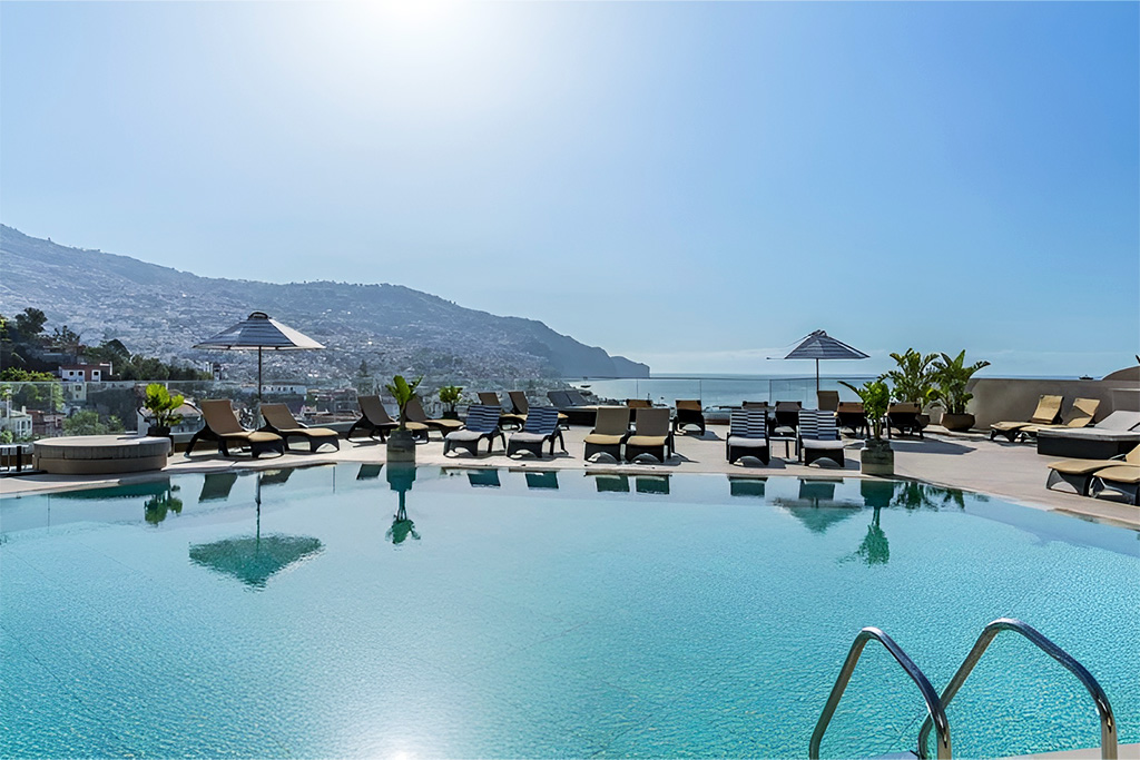 Hôtel The Views Baia 4* Adult Only +18, Séjour Portugal, Madère, Île de Madère par Ôvoyages Hôtel The Views Baia 4* Adult Only +18, Séjour Portugal, Madère, Île de Madère par Ôvoyages