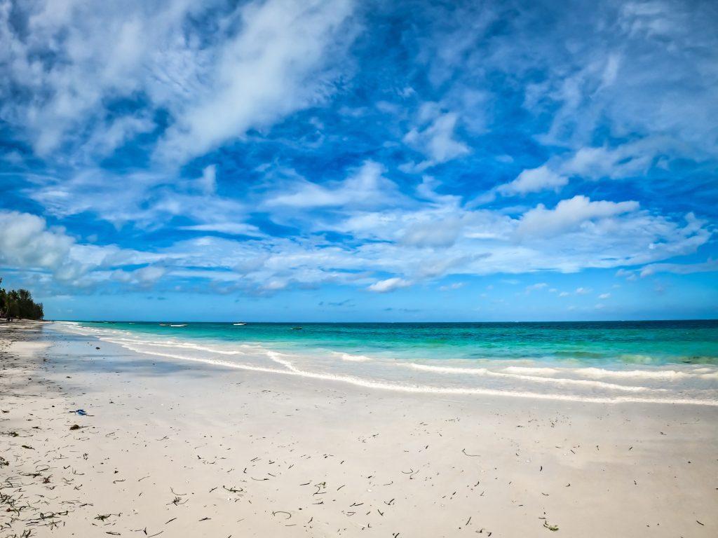 Hôtel White Paradise 4* + Safari 1 nuit, Combiné Tanzanie, Zanzibar par Ôvoyages Hôtel White Paradise 4* + Safari 1 nuit, Combiné Tanzanie, Zanzibar par Ôvoyages