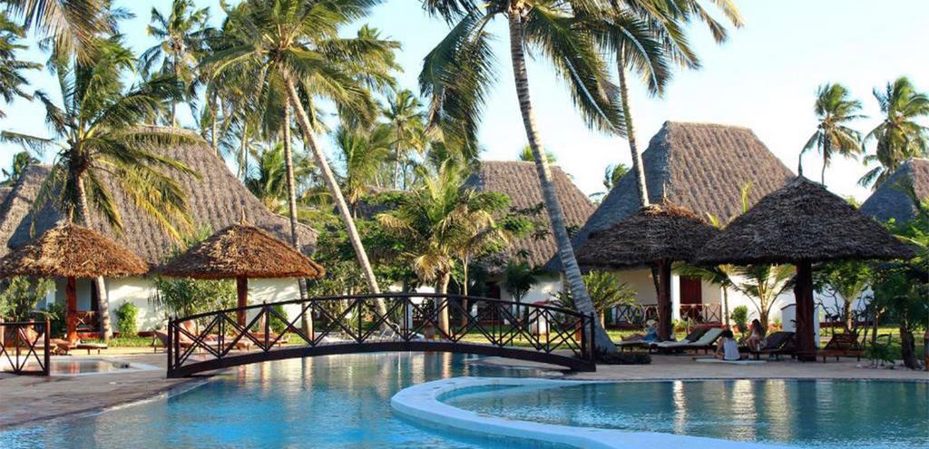 Hôtel Jaz Adonia Beach Resort 5* + Safari 1 nuit, Combiné Tanzanie, Zanzibar par Ôvoyages