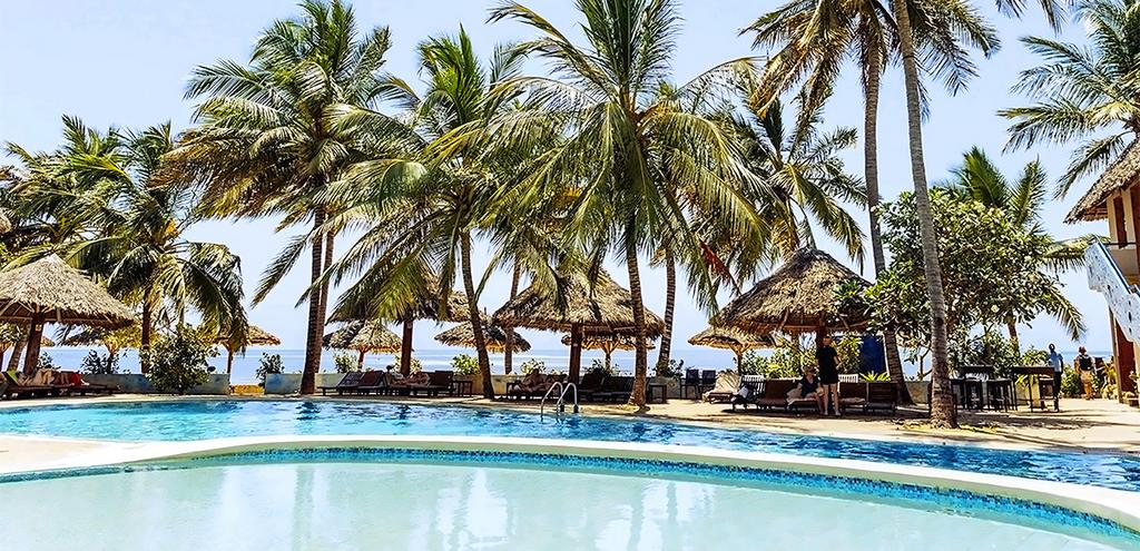 Hôtel Jaz Adonia Beach Resort 5* + Safari 2 nuits, Combiné Tanzanie, Zanzibar par Ôvoyages