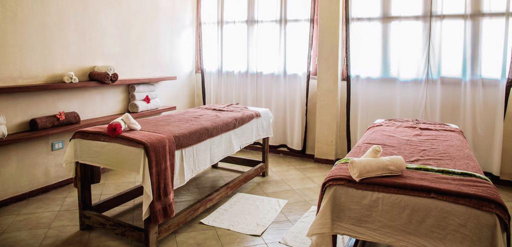 Hôtel Jaz Adonia Beach Resort 5* + Safari 2 nuits, Combiné Tanzanie, Zanzibar par Ôvoyages